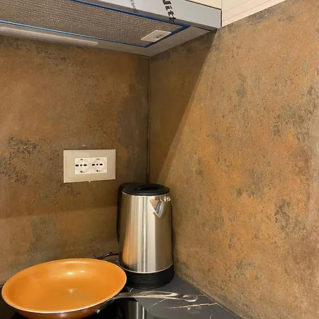 Main 3 * ティラナ