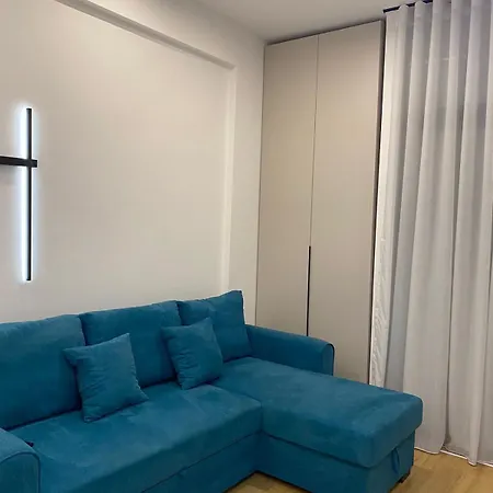 Main 3 Tirana