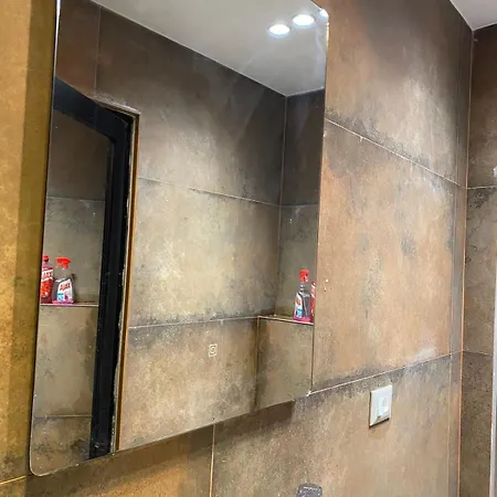 Apartment Main 3 *